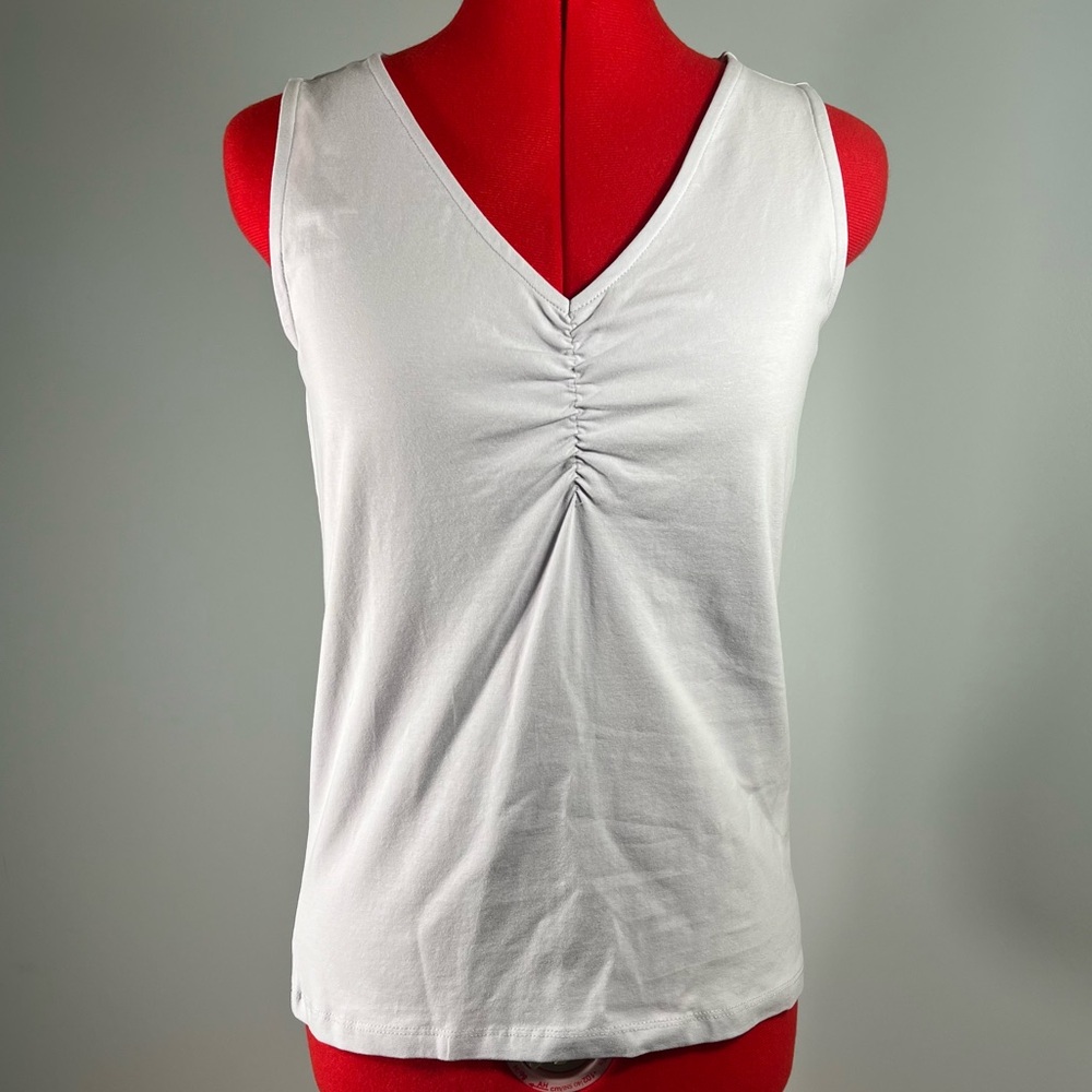Light purple sleeveless top NWT - Petites XS